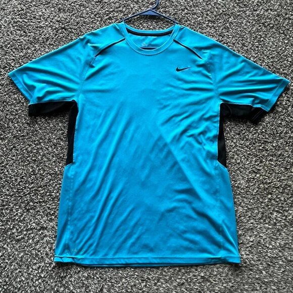 Nike Dri Fit Blue & Black Gym Shirt, Men’s Running Shirt, Lightweight Nike Shirt - Picture 1 of 5